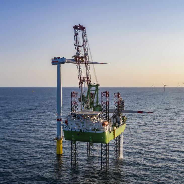 L’installation de turbines dans le plus grand parc éolien offshore de Belgique touche à sa fin